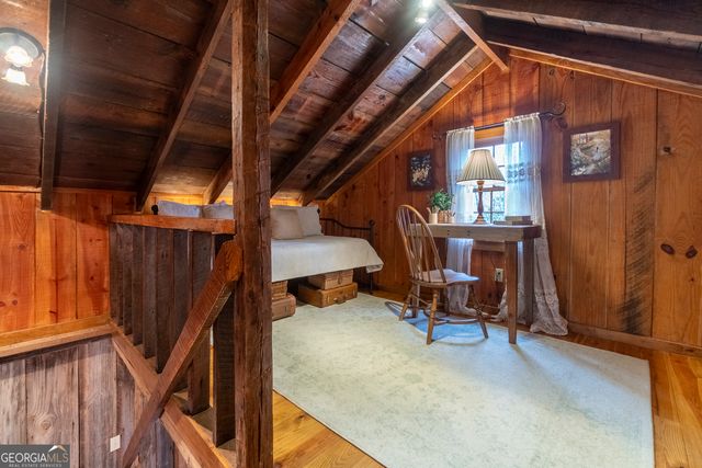 239 Pebble Lane, Cleveland, GA 30528