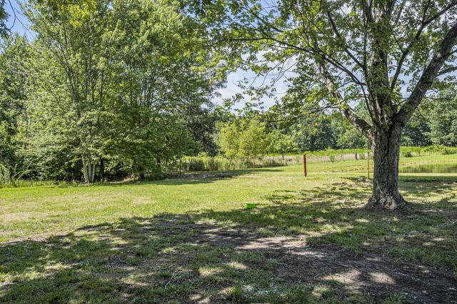 3289 Buffalo Rd, Ethridge, TN 38456