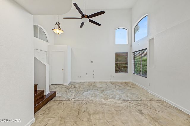 5003 W WIKIEUP Lane, Glendale, AZ 85308