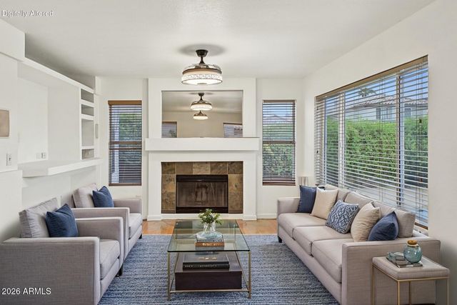 5003 W WIKIEUP Lane, Glendale, AZ 85308