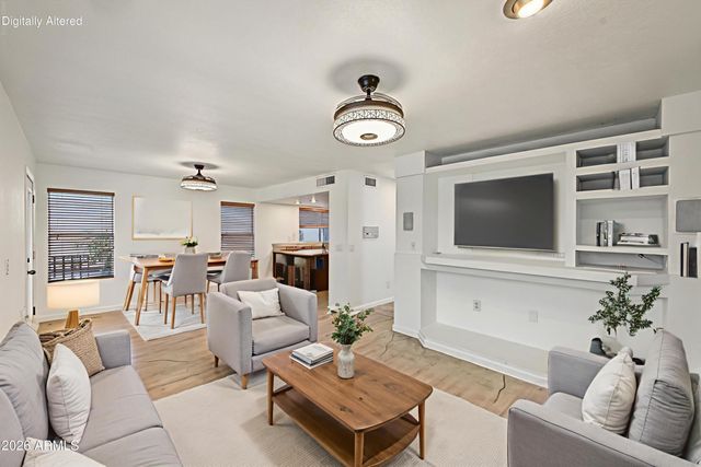 5003 W WIKIEUP Lane, Glendale, AZ 85308