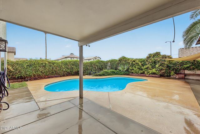 5003 W WIKIEUP Lane, Glendale, AZ 85308
