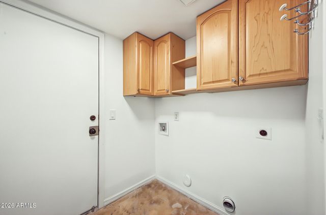 5003 W WIKIEUP Lane, Glendale, AZ 85308