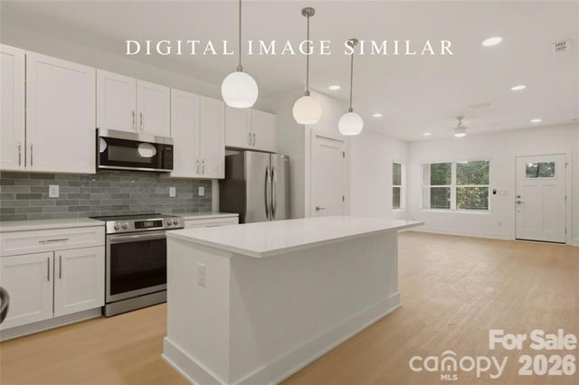 9330 Horseshoe Bend Drive, Charlotte, NC 28215