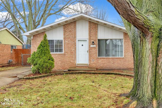 39476 Willmarth Street, Harrison Twp, MI 48045