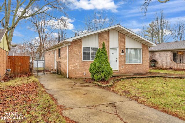 39476 Willmarth Street, Harrison Twp, MI 48045