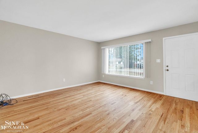 39476 Willmarth Street, Harrison Twp, MI 48045