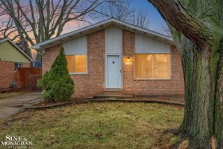 39476 Willmarth Street, Harrison Twp, MI 48045