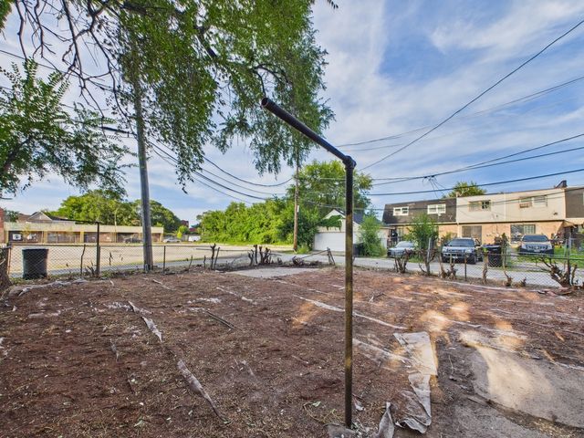 414 W 79th Place, Chicago, IL 60620