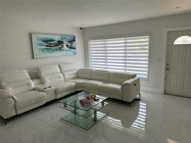 14944 SW 88th Ter, Miami, FL 33196