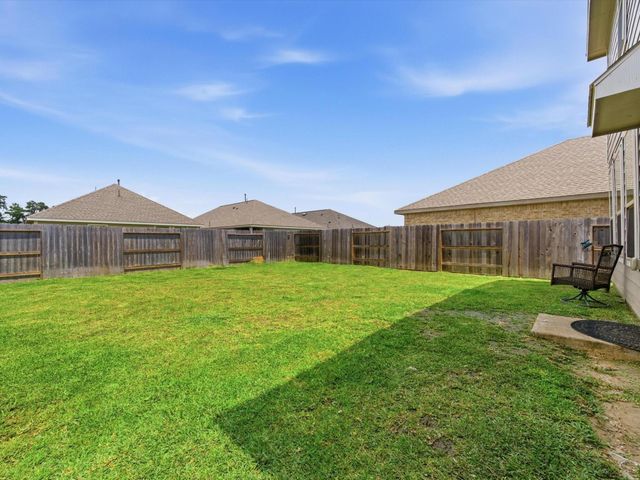6215 Russett Elm Court, Houston, TX 77365