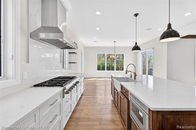 4375 Derry Road, Bloomfield Hills, MI 48302