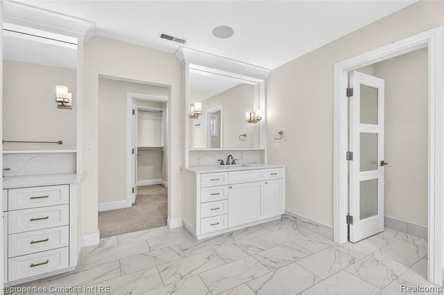 4375 Derry Road, Bloomfield Hills, MI 48302