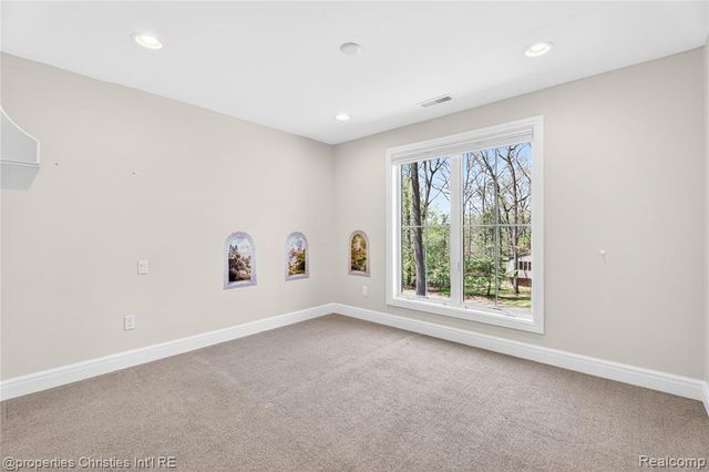 4375 Derry Road, Bloomfield Hills, MI 48302