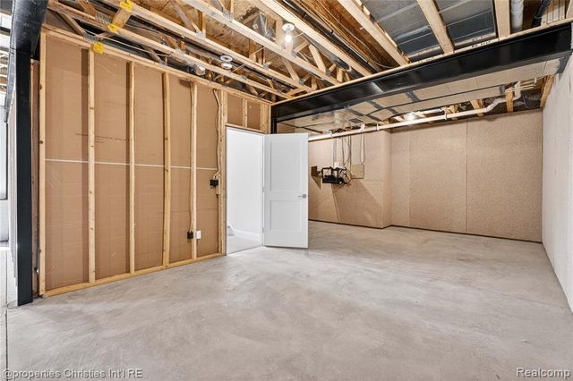 4375 Derry Road, Bloomfield Hills, MI 48302
