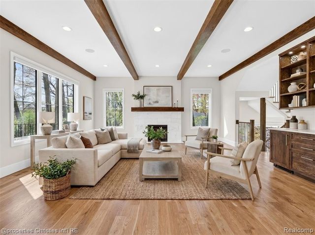 4375 Derry Road, Bloomfield Hills, MI 48302