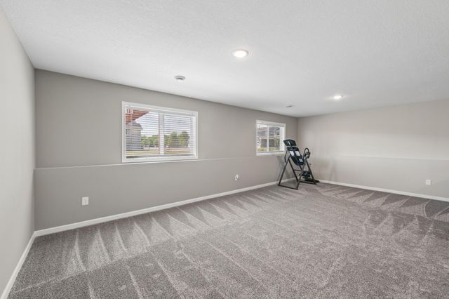 425 Eagle Street NW, Isanti, MN 55040