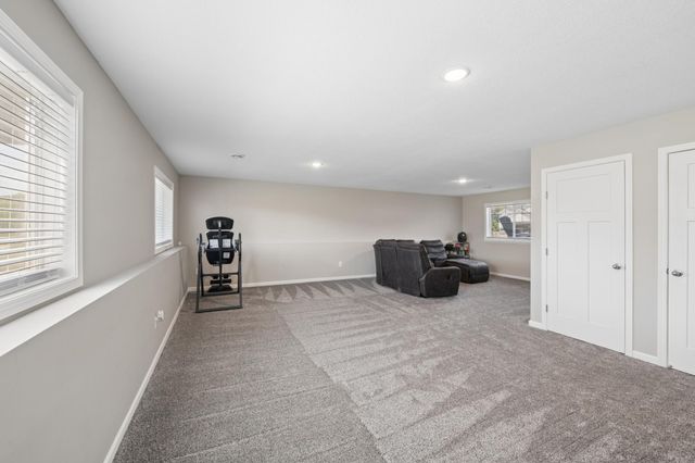 425 Eagle Street NW, Isanti, MN 55040