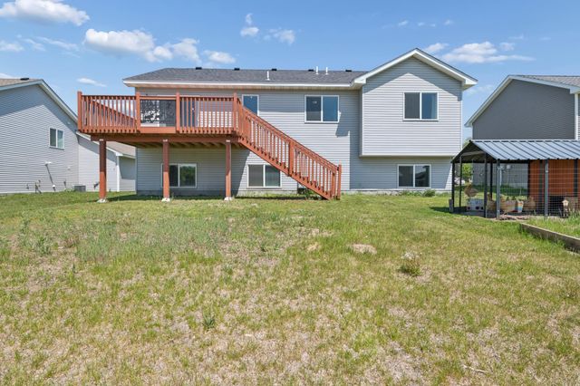 425 Eagle Street NW, Isanti, MN 55040