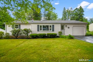 31 Meadowlark Road, Enfield, CT 06082