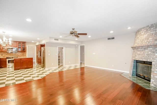 1109 NOBLE RIDGE Way, El Paso, TX 79912