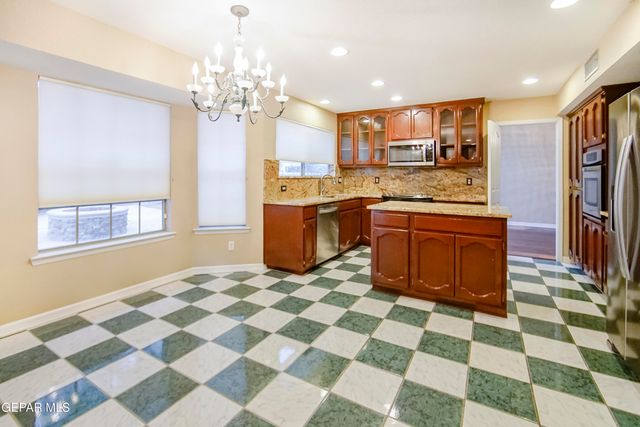 1109 NOBLE RIDGE Way, El Paso, TX 79912