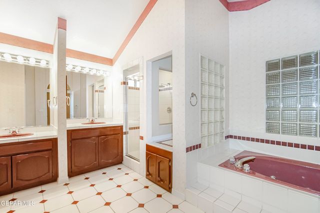 1109 NOBLE RIDGE Way, El Paso, TX 79912