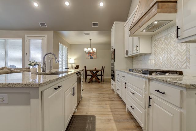 6952 101st Street, Lubbock, TX 79424