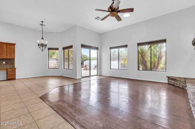 20131 E CALLE DE FLORES --, Queen Creek, AZ 85142