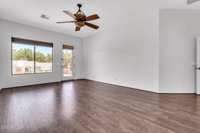 20131 E CALLE DE FLORES --, Queen Creek, AZ 85142