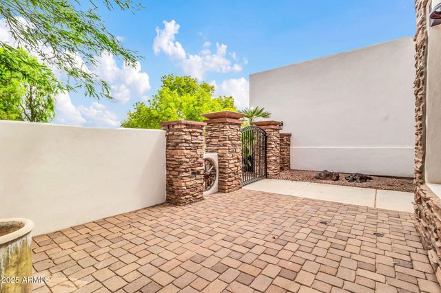 20131 E CALLE DE FLORES --, Queen Creek, AZ 85142