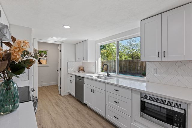 8617 Baumgarten Drive, Dallas, TX 75228