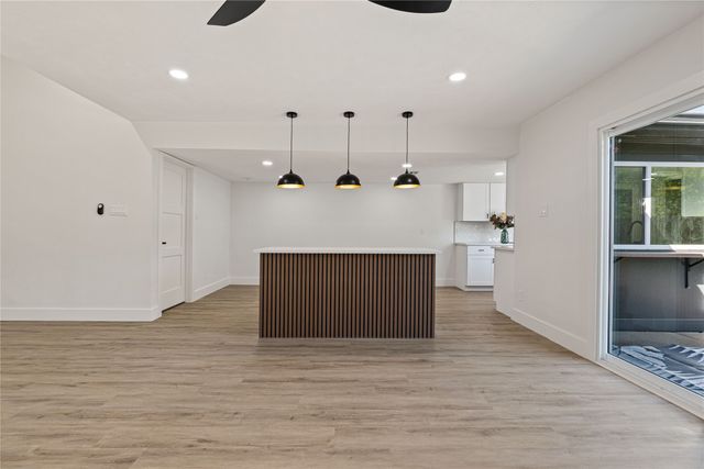 8617 Baumgarten Drive, Dallas, TX 75228