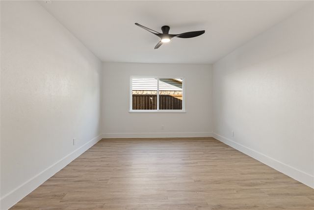 8617 Baumgarten Drive, Dallas, TX 75228