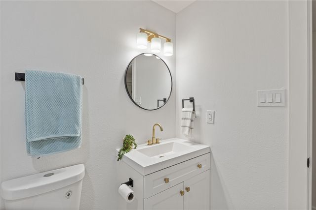 8617 Baumgarten Drive, Dallas, TX 75228