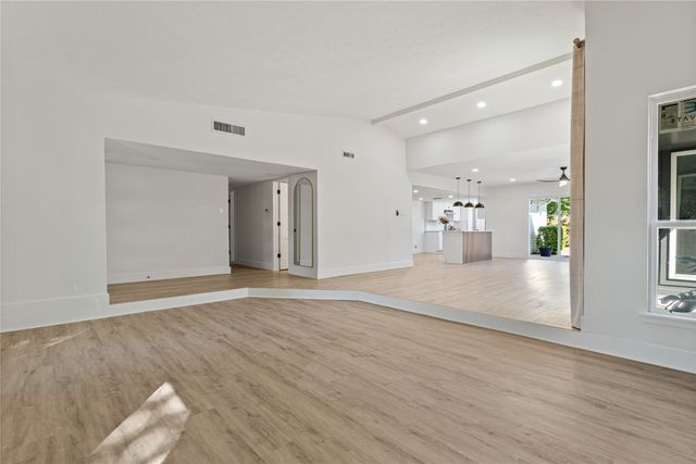 8617 Baumgarten Drive, Dallas, TX 75228