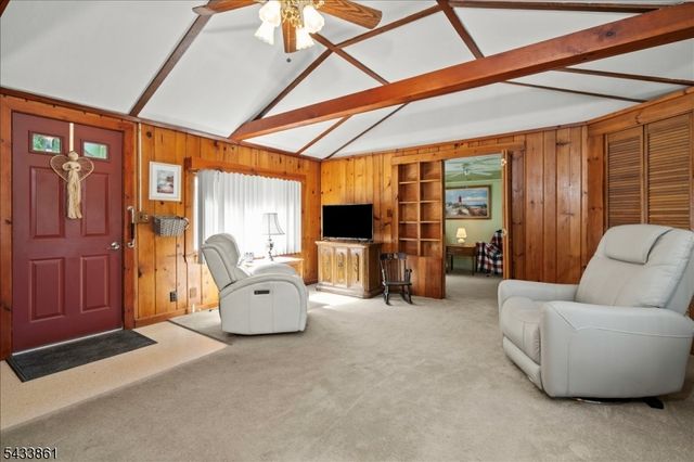 58 Tamarack Trl, Hardyston Twp., NJ 07460