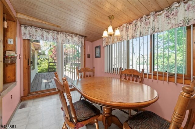 58 Tamarack Trl, Hardyston Twp., NJ 07460