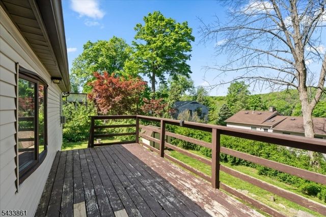 58 Tamarack Trl, Hardyston Twp., NJ 07460