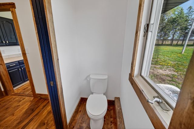 329 Wren Avenue, Ackley, IA 50601