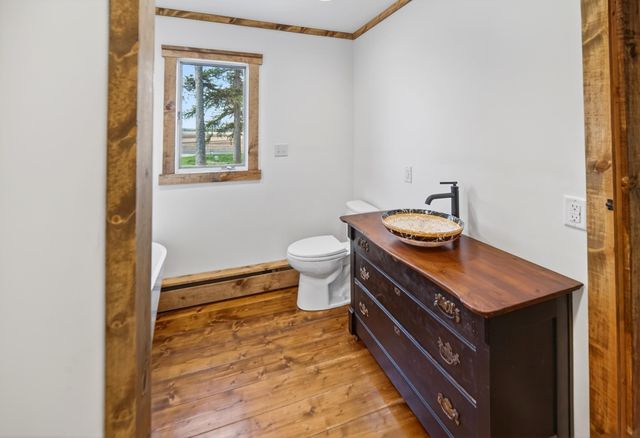 329 Wren Avenue, Ackley, IA 50601