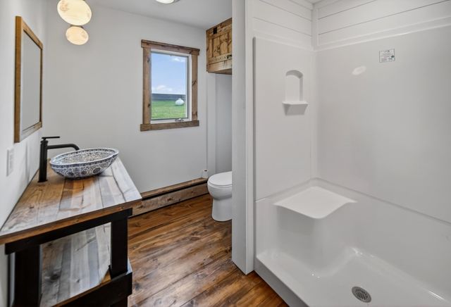 329 Wren Avenue, Ackley, IA 50601