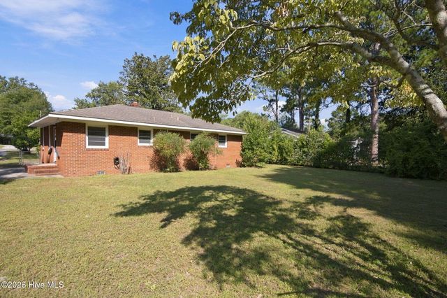 232 Wood Dale Drive, Wilmington, NC 28403