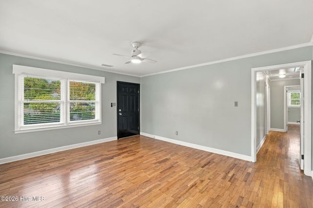 232 Wood Dale Drive, Wilmington, NC 28403