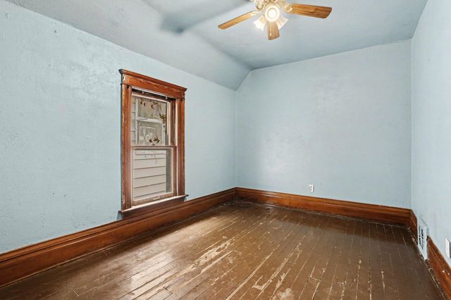 55 Mckinley Avenue S, Battle Creek City, MI 49017