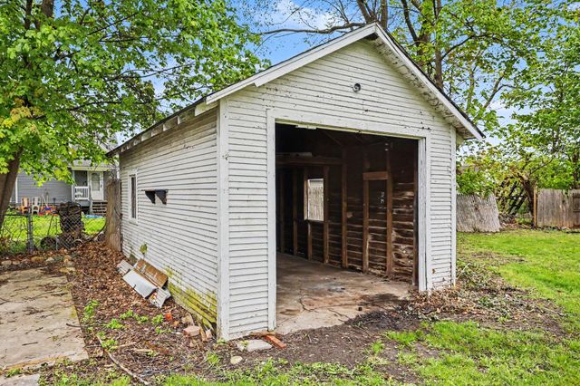 55 Mckinley Avenue S, Battle Creek City, MI 49017