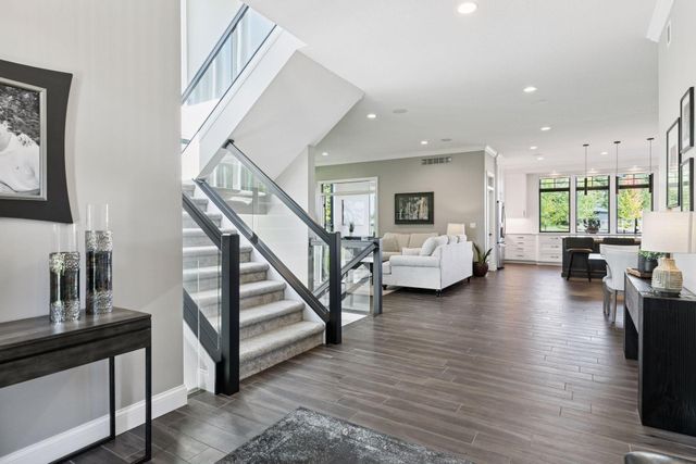 5255 Pagenhart Lane SW, Rochester Twp, MN 55902