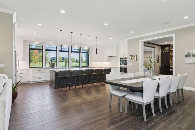 5255 Pagenhart Lane SW, Rochester Twp, MN 55902