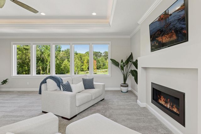 5255 Pagenhart Lane SW, Rochester Twp, MN 55902