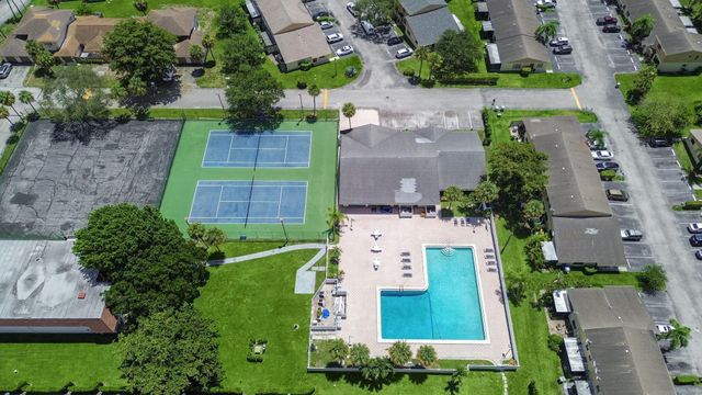 3550 Blue Lake Drive 402, Pompano Beach, FL 33064